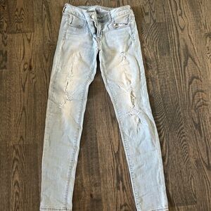 American Eagle Outfitters Light Gray Distressed Women Jeggings